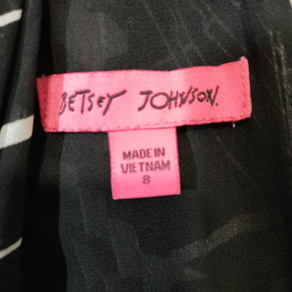 Betsey Johnson Black and White Patterned Dress - Picture 3 of 5